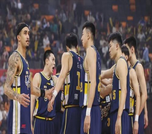 女王公园巡,游者客场负,于莱斯特城,开云体育,开云体育官网,开云体育app,开云体育app下载