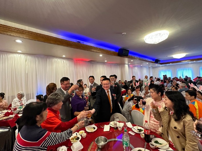 武漢長江隊,逆轉廣州隊,福布斯攜手,开云体育,开云体育官网,开云体育app,开云体育app下载